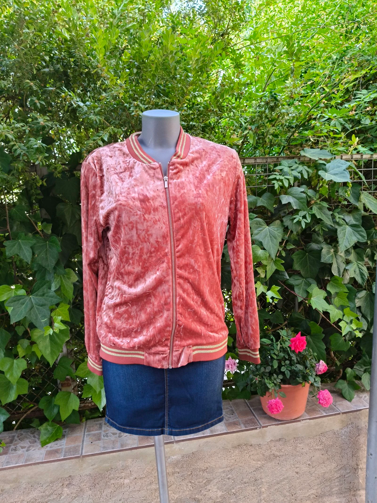 Sudadera rosa afelpada 